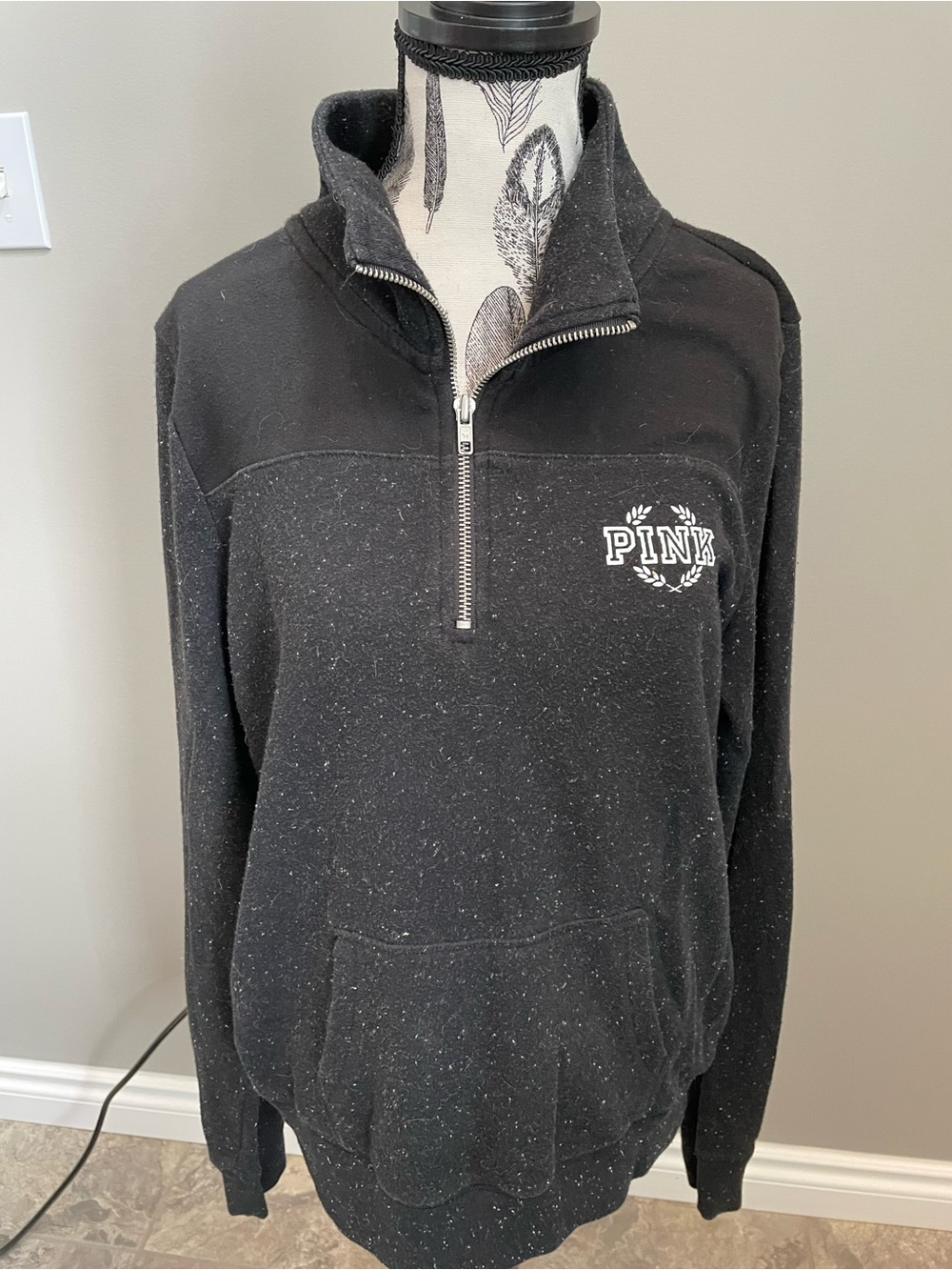 PINK Victoria's Secret Men's Half-Zip Pullover Sweater - Black Fleck